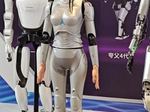 719Y 你会回来感谢我的吸引眼球的作品——可穿戴人形 AI 机器人